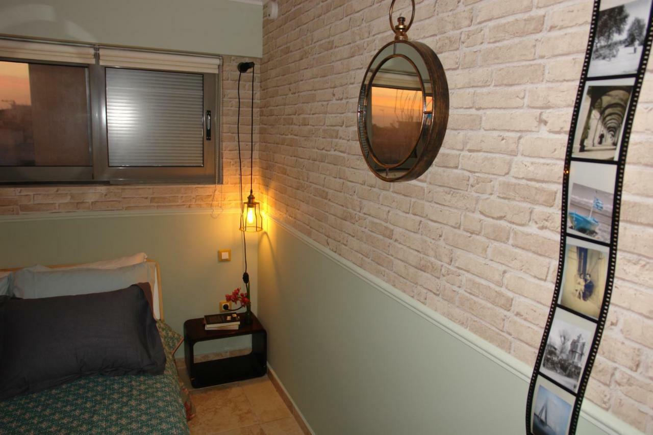 "Green Apartment" Close To Port & Center - Parking Patras Exterior photo